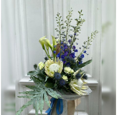 Букет Монарх 3 доставка квітів