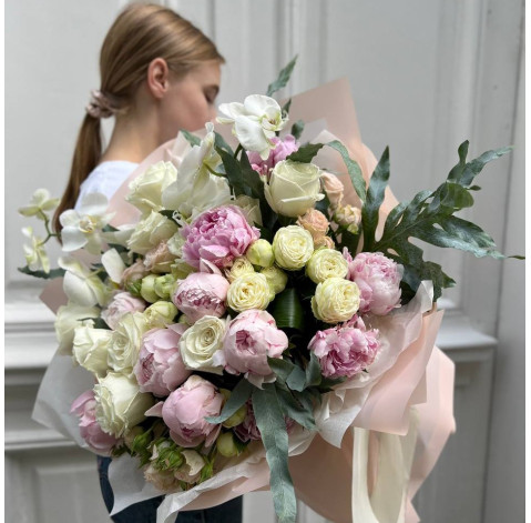 Букет рожевий янгол 3 доставка квітів