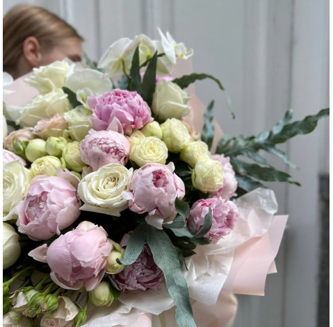 Букет рожевий янгол 4 доставка квітів