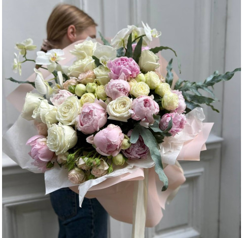 Букет рожевий янгол 2 доставка квітів