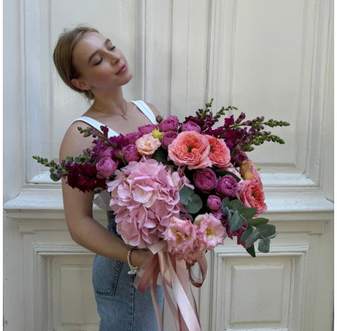 Flower arrangement Expression 2 Flower delivery