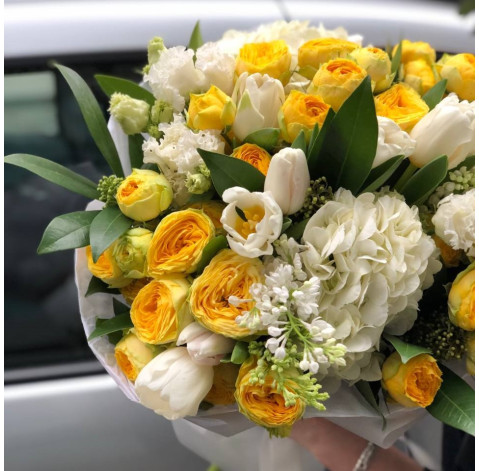 Букет Сонячний поцілунок 3 доставка квітів