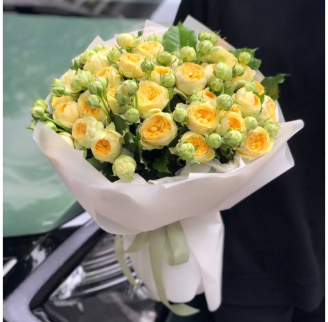 Bouquet of 17 roses Peony Bubbles 1 Flower delivery