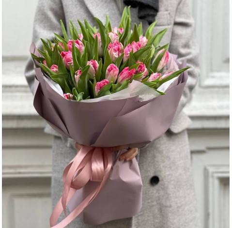 Букет із 35 тюльпанів 1 доставка квітів