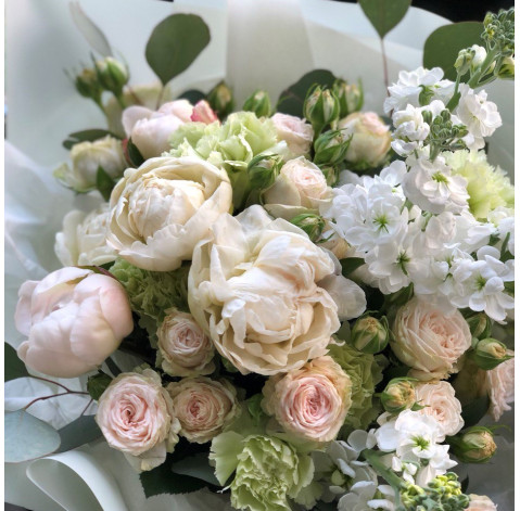 Букет Кремові сни 4 доставка квітів