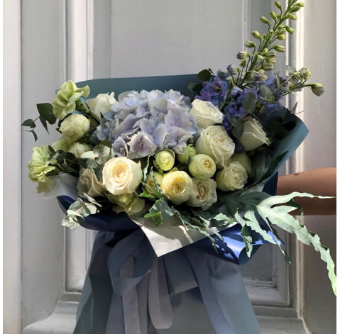 Букет Небесне сяйво 4 доставка квітів
