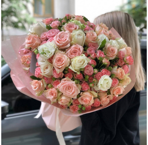 Букет Абрикосовий бренді 2 доставка квітів