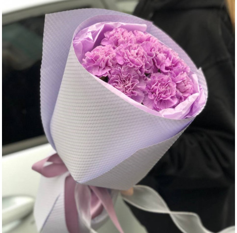 Bouquet of 9 carnations Moon Aqua 1 Flower delivery