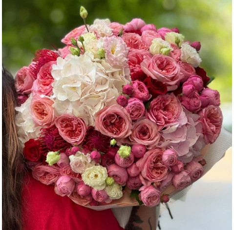 Букет Всесвіт 2 доставка квітів