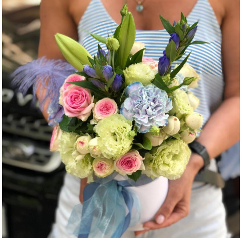 Квіткова композиція Просікко 2 доставка квітів