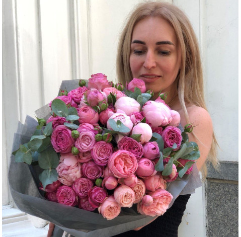 Букет Чарівний 2 доставка квітів