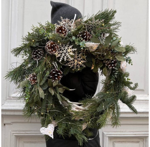 Новорічний вінок 3 доставка квітів
