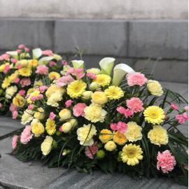 Composition for the funeral ceremony yellow-pink Flower delivery