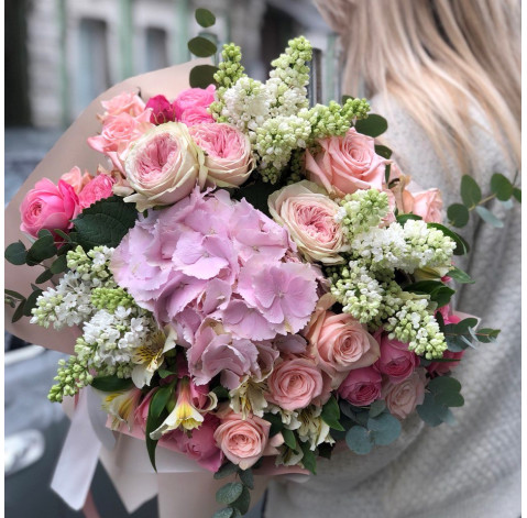 Bouquet Rose Quartz 1 Flower delivery