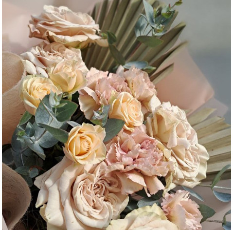 Букет Карамель 5 доставка квітів