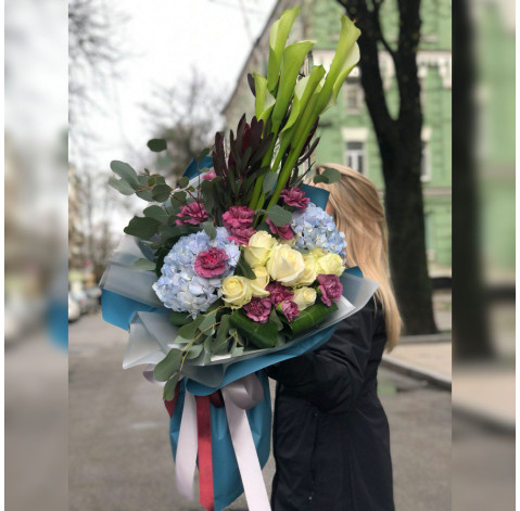 Букет Загадковий топаз 3 доставка квітів