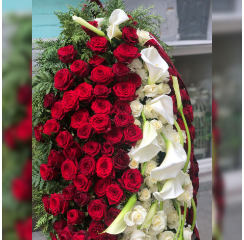 Funeral wreath red-white 3 Flower delivery