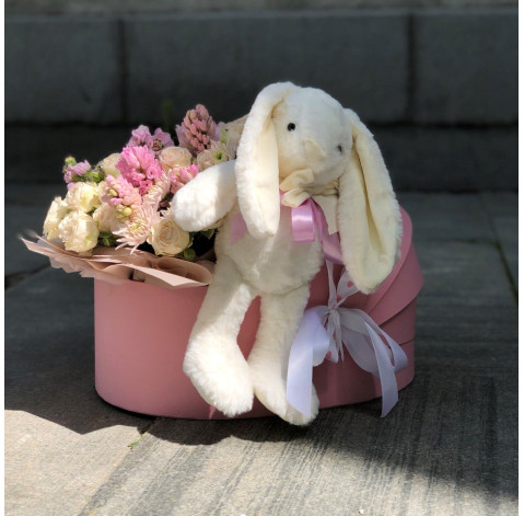 Flower arrangement Cradle 4 Flower delivery