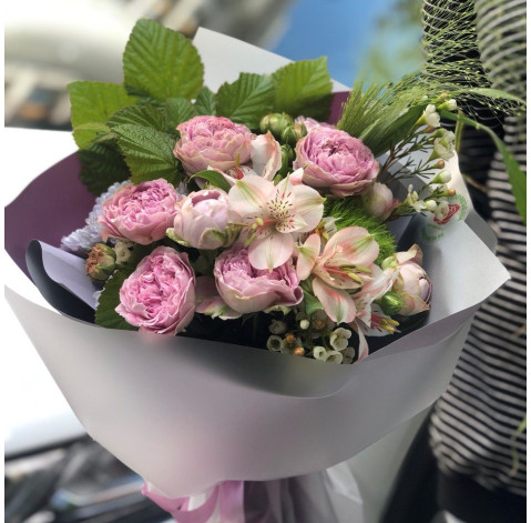 Букет Авантюрін 2 доставка квітів