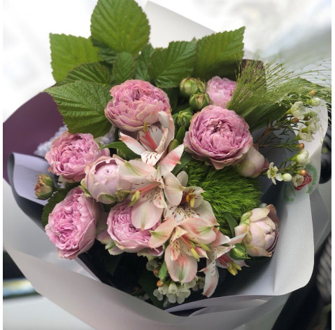 Букет Авантюрін 3 доставка квітів