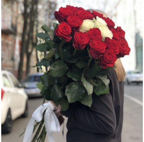 Букет 21 роза 2 доставка цветов