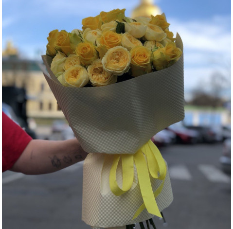 Bouquet of yellow roses 1 Flower delivery