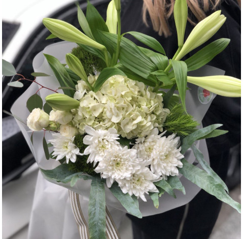 Букет Зелені іскри 2 доставка квітів