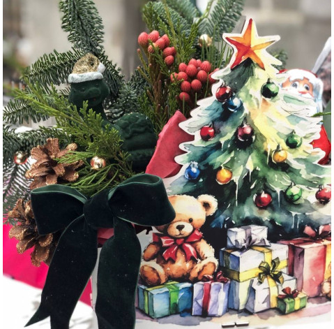 New Year's box with sweets 3 Flower delivery