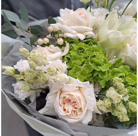 Букет Яблучний зефір 6 доставка квітів