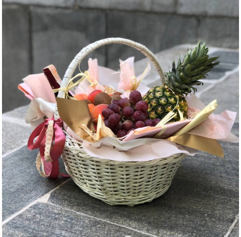 Gift Basket Present Flower delivery Gift Basket Present 3 Flower delivery