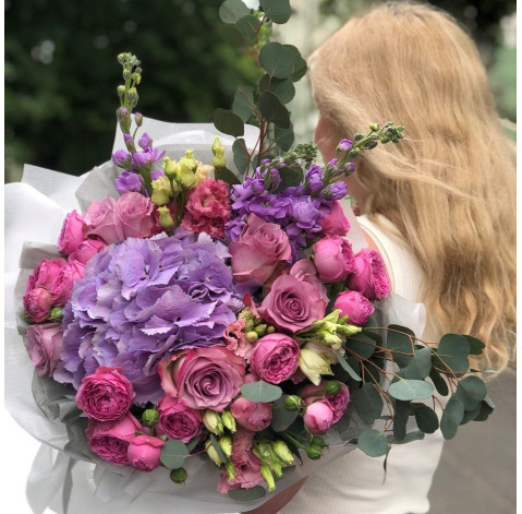 Bouquet Deep Purple 1 Flower delivery