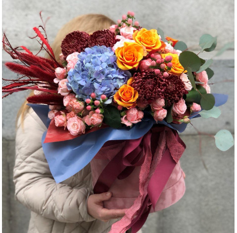 Квіткова композиція Яскрава мить 2 доставка квітів