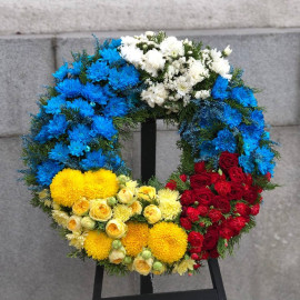 Round wreath Friendship of countries Flower delivery