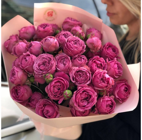 Bouquet of 11 roses Misty Bubbles 2 Flower delivery