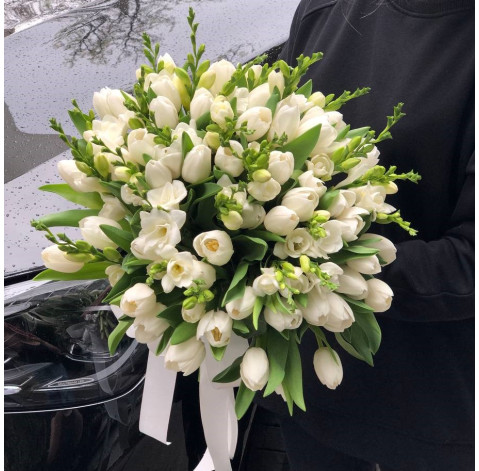 Bouquet White tulips and freesias 3 Flower delivery