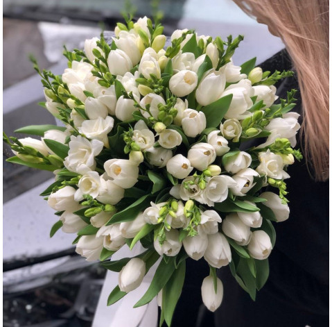Bouquet White tulips and freesias 2 Flower delivery