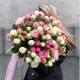 Bouquet 21 roses Bombastic Flower delivery