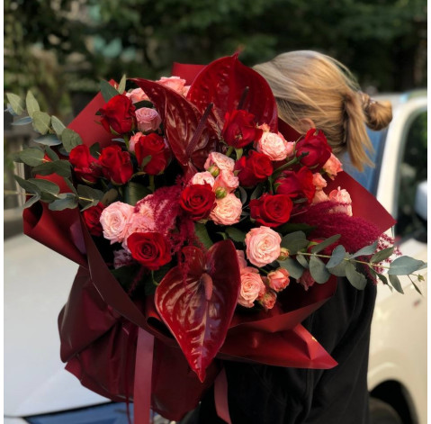 Bouquet Ruby 2 Flower delivery